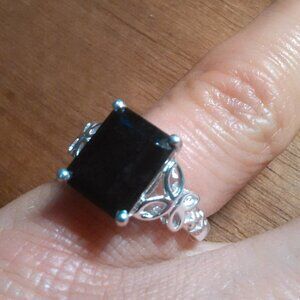 Australian Black Tourmaline Sterling Silver Solitaire Ring (Size 5)